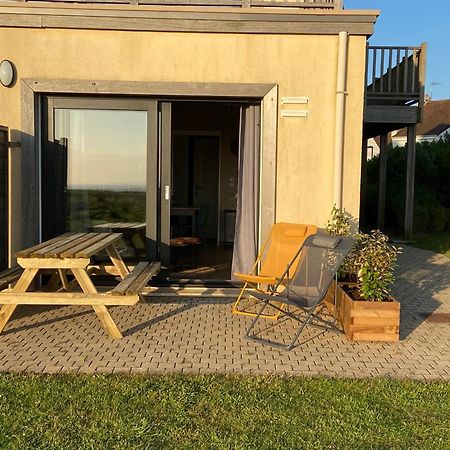 Brise De Mer Sur La Naturelle, Studio A Wimereux , Parking Exterior photo