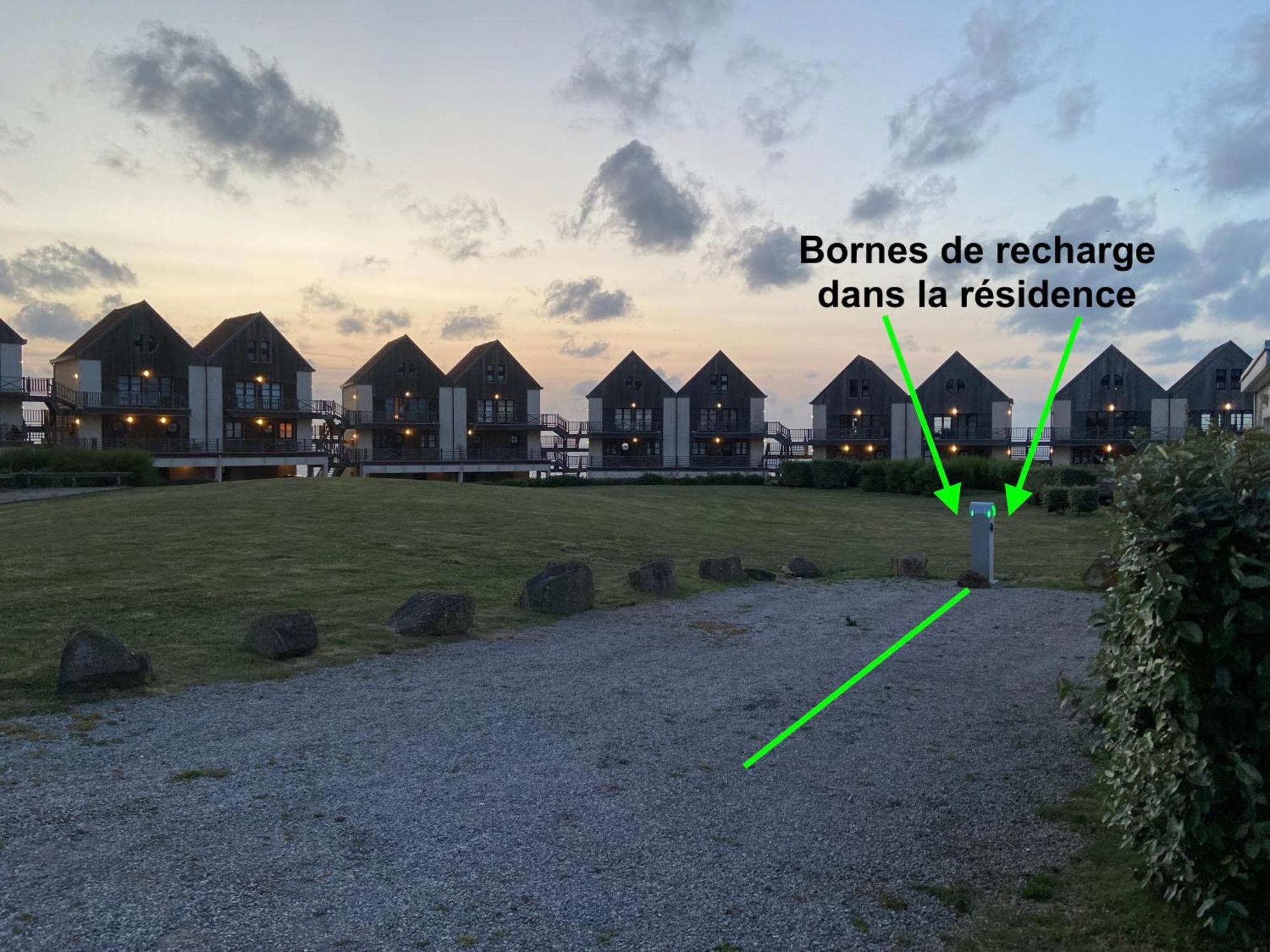 Brise De Mer Sur La Naturelle, Studio A Wimereux , Parking Exterior photo